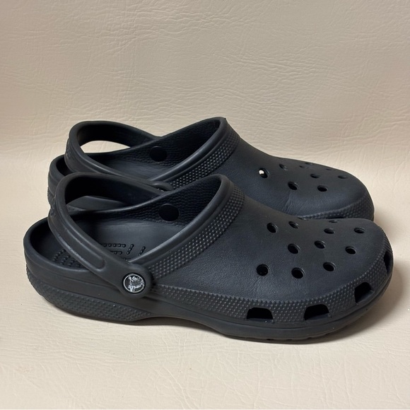 Croc Classic Clog Unisex M7 W9 Slip On Shoe Light Water-Friendly Sandals - Picture 4 of 7